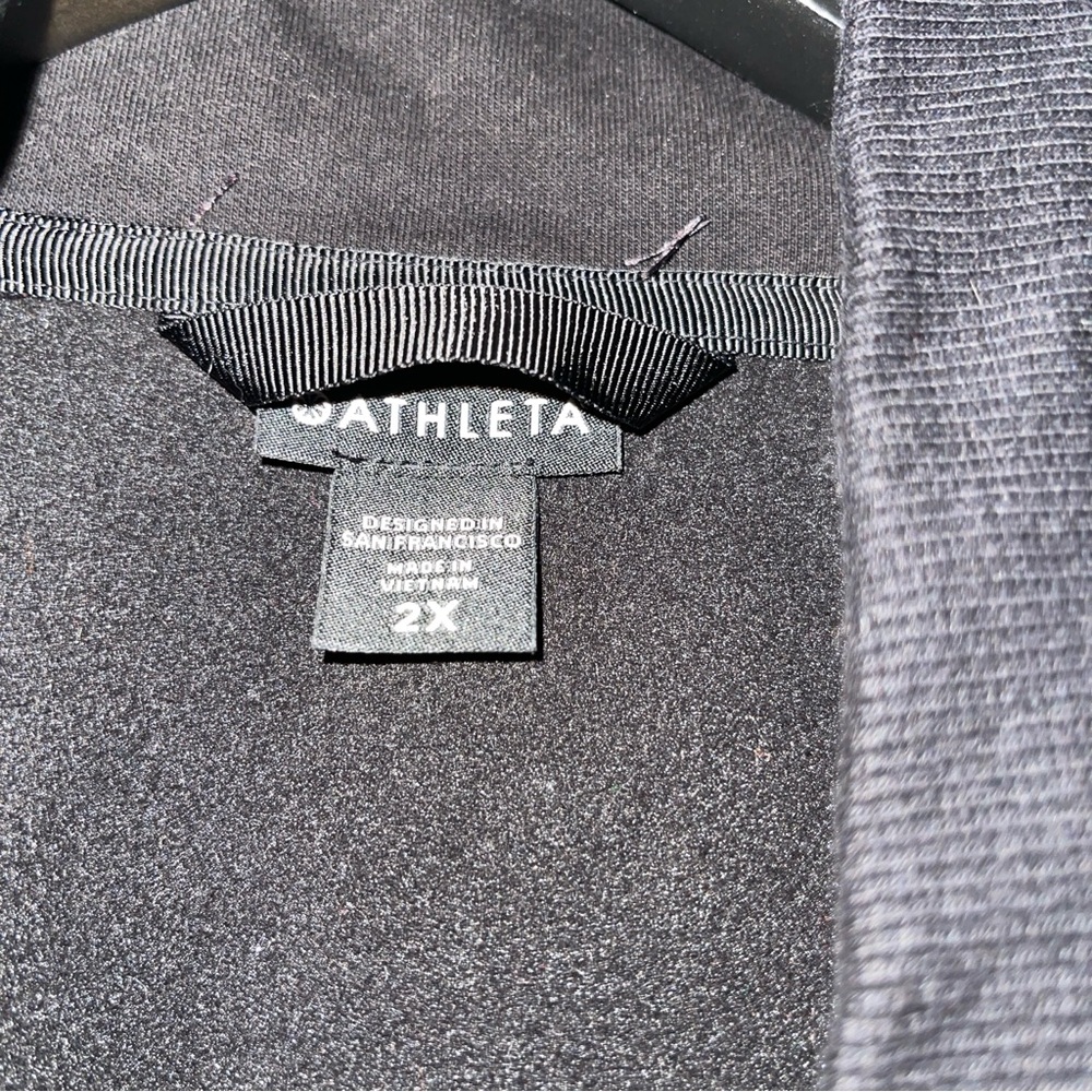Athleta Black Triumph Hoodie Sz 2X - Picture 6 of 8